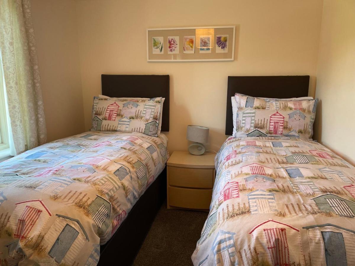 Perfect 2 Bedroom Apartment Located In City Centre With Parking Space Norwich Extérieur photo