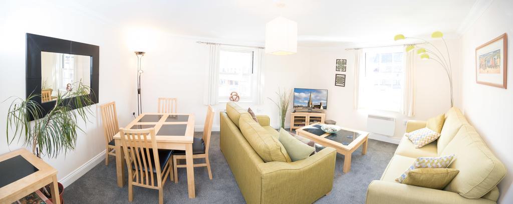 Perfect 2 Bedroom Apartment Located In City Centre With Parking Space Norwich Extérieur photo